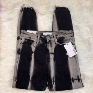 Vervet Black and Gray Skinny Jeans